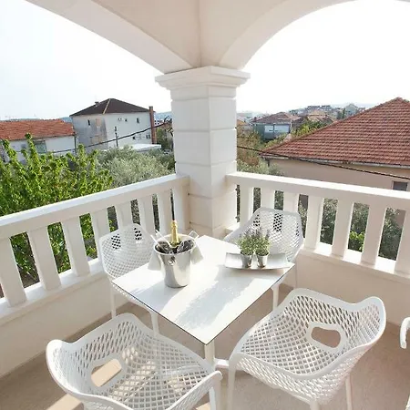 Art Apartment Trogir