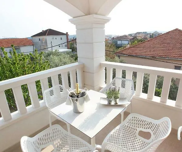Art Apartmán Trogir